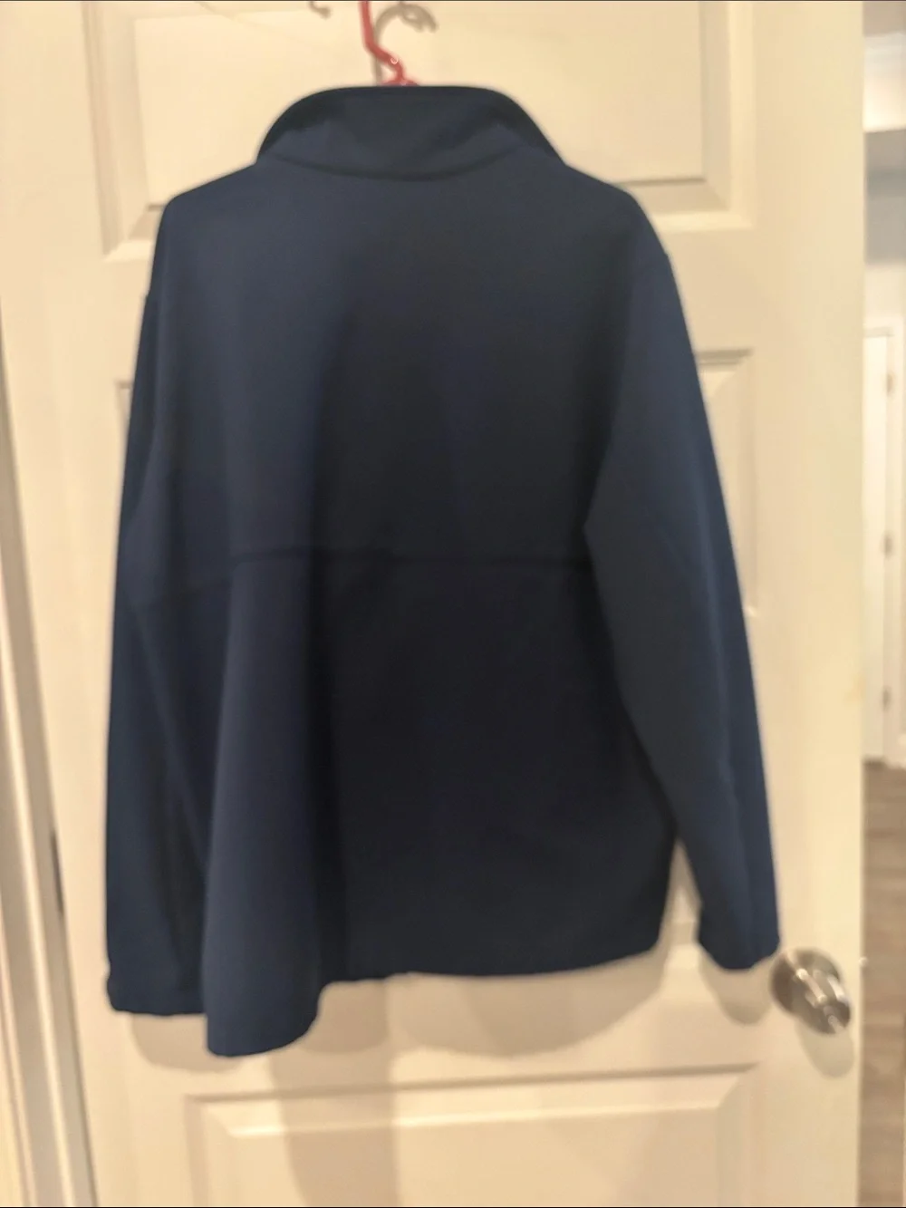 Columbia Navy Blue Softshell Jacket with Zip Pockets